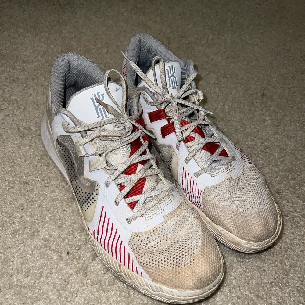 Kyrie Flytrap 5 ‘White University Red’